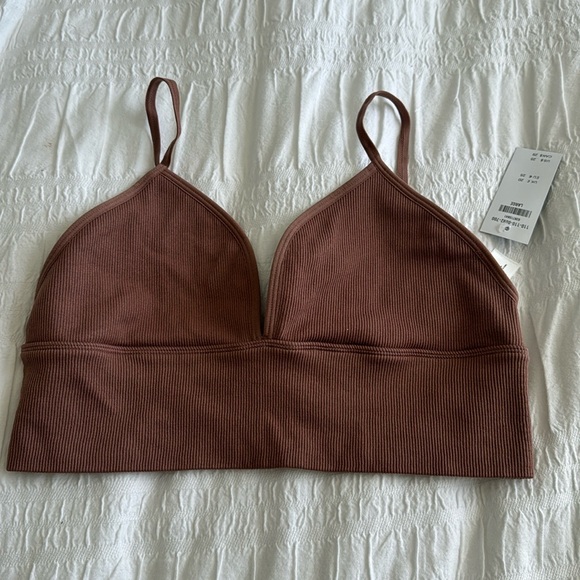 Abercrombie & Fitch Other - BNWT Abercrombie ribbed bralette L